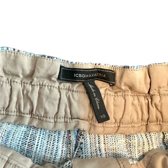 BCBGMAXAZRIA, shorts , draw string , blue , white stripes , size XS, - Picture 2 of 3